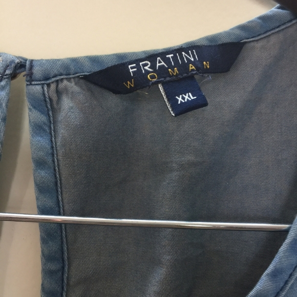 XXL - Cold Shoulder Top - Flat Price - Picture 2 of 2